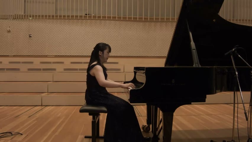 F.Chopin / Etude in A minor Op.25 No.11, Piano: Yurika Kimura